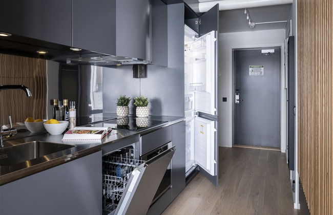 Hoom Home & Hotel - Photo 6