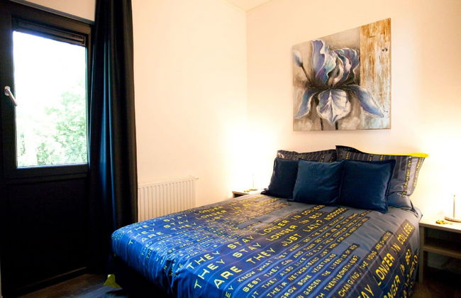 2 bedroom House in Arnhem with swimming pool and garden - Photo 5