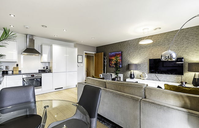 Beautiful One Bed Apartment in East Putney - Photo 15