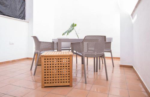 Murallas de Sevilla Apartamento con garaje 4 pax - Foto 21