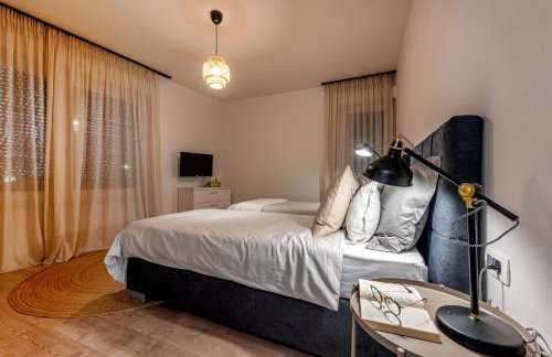 Luxury villa Adris with heated pool, Gym, sauna - Split - Photo 48