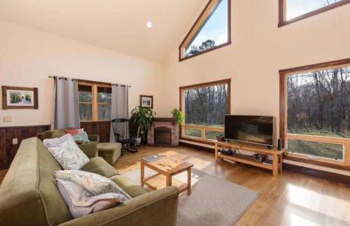 Luxury Cabin for Rent near the Shenandoah National Park, Virginia - Photo 47