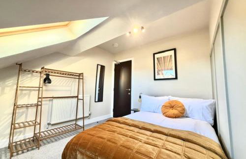 Contractor Accommodation Sleeps 7 - 4 Bathrooms - Parking For 3 Vans - Worksop - Foto 5