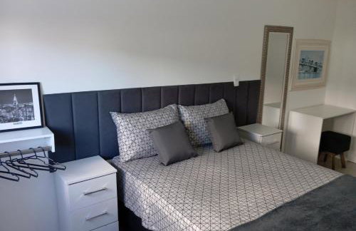 Apartamento com piscina, terraço, churrasqueira e estacionamento - Foto 4