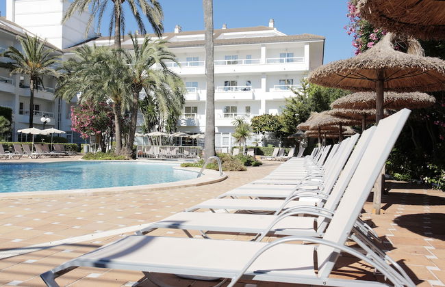 Grupotel Alcudia Suite - Photo 15