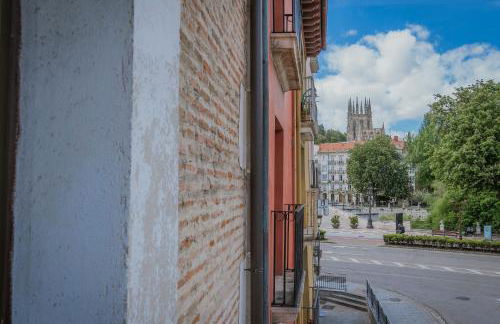 Centro Burgos Real Consulado - Foto 22