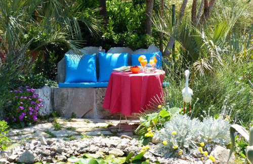 Villa Tropica, total privacy, tropical garden and private pool - Photo 12