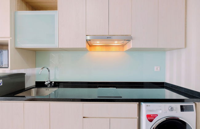 Comfort And Modern Look Studio Menteng Park Apartment - Photo 3