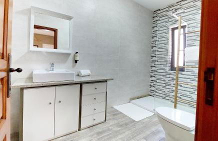 Fernandes Guest House Bright Private Suite - Foto 5