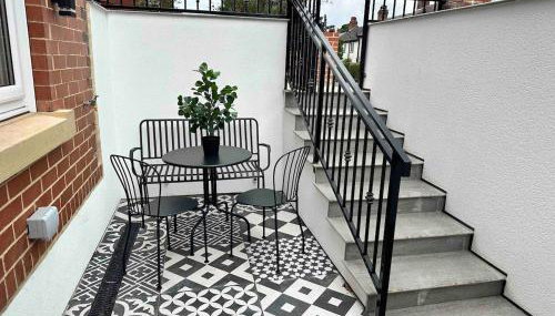 3b Roman View, Beautifully appointed, apartment with 2 en-suite bedrooms in great Roundhay location, Netflix, off street parking & EV charging - Foto 5