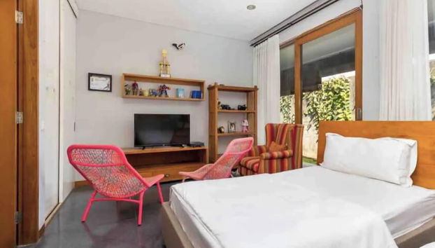 VILLA MILA CANGGU - Foto 4, Habitación