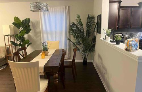 Spacious 4 bedroom House in University area close to PNC pavilion - Foto 8