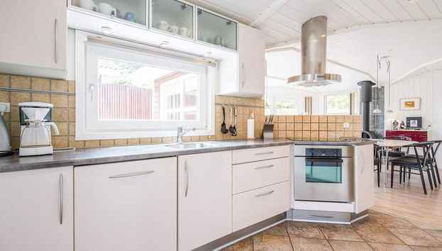 6 Person Holiday Home in Henne - Foto 5, Eigene Küche