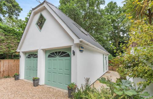 The Loft House - Photo 1