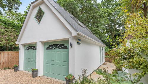 The Loft House - Photo 1