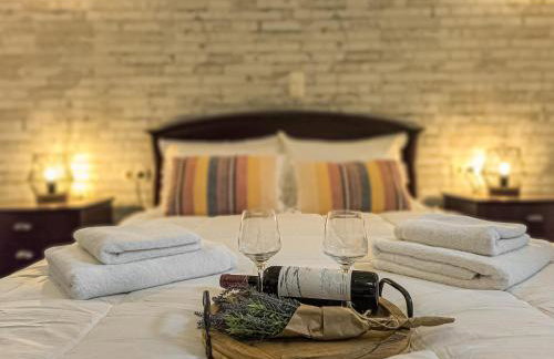 Achlades The Mountain Paradise Villas - Suite with a Private Jacuzzi, Pool, and a Balcony with an Amazing View! - Foto 19