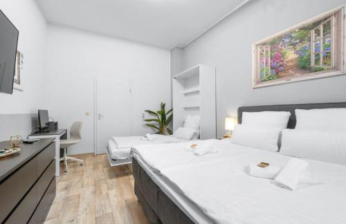 Tolles Design, hochwertig, Vollausstattung, 3 Zimmer, großes Bad & Gäste-WC, große Küche, 3 x Smart TV, 11 min zum Hbf Duisburg - Photo 15