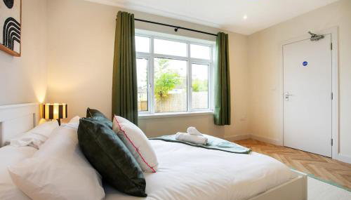 4 Bed Contractor Accommodation in Longbridge - Foto 4