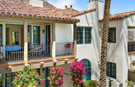 LV105 Upstairs 1 Bedroom Overlooking the Pool - Photo 18