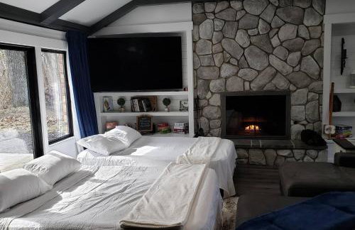 RiverEdge Haven Hot Tub, 5 Beds, Kayaks Near ND - Foto 16