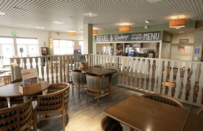 Charming 2-bed Cottage in Morecambe - Foto 13