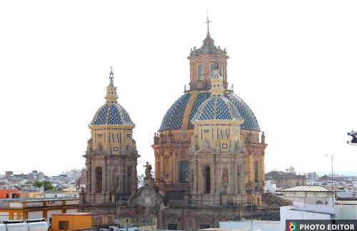 San Luis Downtown & Pool Apartment - Foto 31