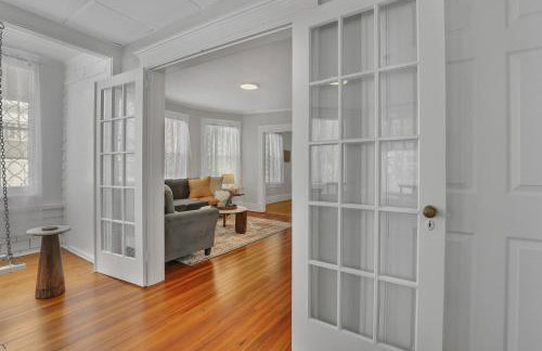 West Hartford Center- Charming New England Apt - Foto 11