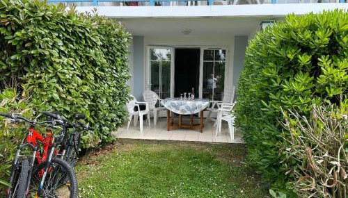 Appartement vue sur golf - Foto 3, Garden view