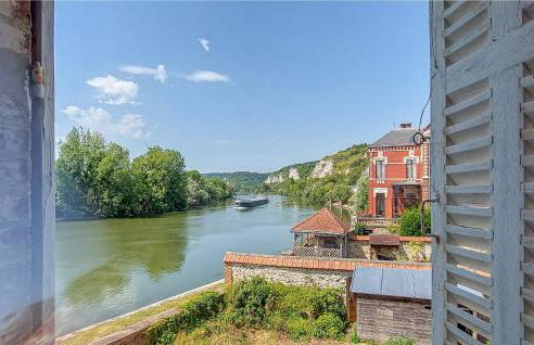 Cozy Apartment In Les Andelys With Wifi - Foto 16