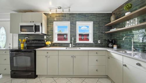 Liberty Lakefront Home - Pool, Hot Tub, Sauna - Foto 5, Other