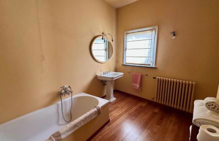 Luxury Lakefront Villa on Lake Maggiore with Private Beach - Photo 45