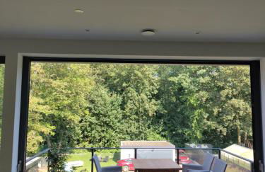 Großzügige Ferienwohnung in innovativem Zero-Emissionen Haus - Foto 1