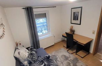 Suhl - Ihre erholsame Arbeiterwohnung in Zentrumnähe - Foto 7