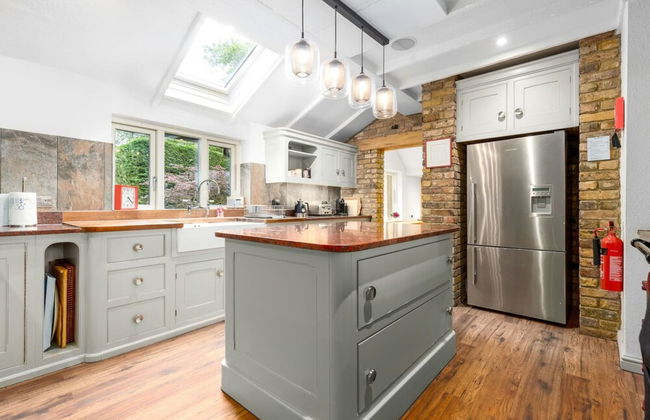 The Copse - From 1100 Per Night - Photo 16