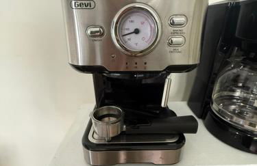 7-14 mins to Times Square, Rare unit! - Foto 3