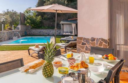 Villa Rosa de Cómpeta Canillas de Albaida by Ruralidays - Foto 5