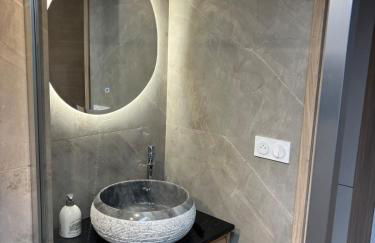 Magnifique T3 haut standing avec jacuzzi en supplément parking privée - Foto 12