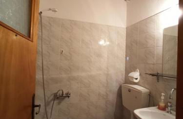 Theodore Apartments - Foto 27