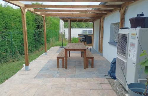 La Maison des Hirondelles, piscine, billard, ping pong, 3 terrasses et jardin - Foto 8