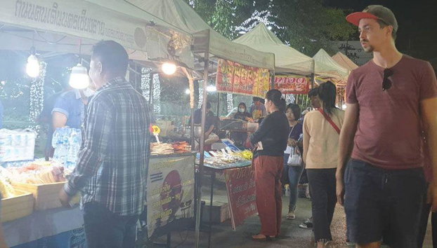 Recorrido Nocturno por Chiang Rai - Foto 2