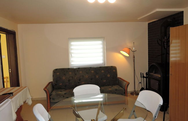 Holiday Home in a Quiet Location in Borzyslawiec - Photo 11