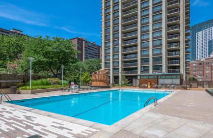 Furnished Quarters at Longfellow - Photo 10