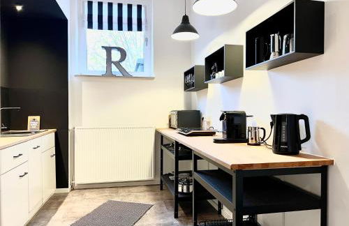 MAKERS and ROOMS APARTMENT 01 Pauline 110qm Parkplatz 1-4 Personen - Foto 16