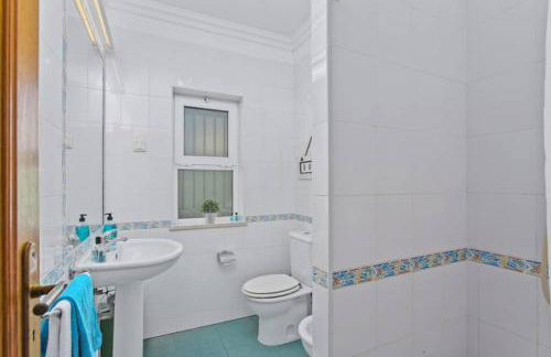 Villa White Sands - Private Oasis, Heated Pool, Beaches & Strip Nearby - Foto 14