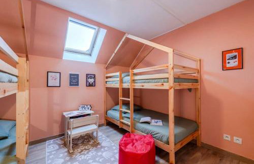 Phantasia by Kleidos, 10 min de Disney! Jolie Maison Familiale 6P, 2 chambres, Terrasse, Parking - Foto 16