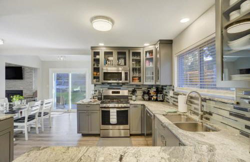 Spacious Rockrimmon Getaway - Sleeps 14 - GameRoom - Foto 19