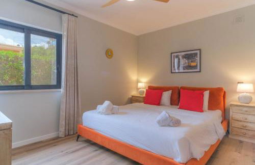 Casa Talay 4 Bedroom Pool Villa - Meia Praia Beach, Lagos - Foto 7