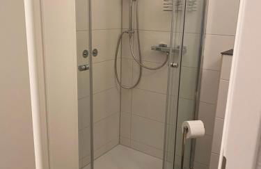 WORK & TRAVEL Apartment - Gratis NETFLIX - seht gute Verkehrsanbindung - Foto 7