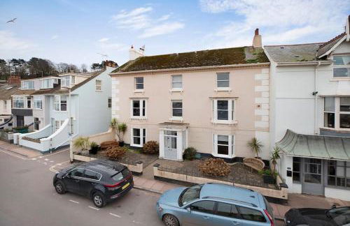 Beach Front Flat Shaldon with Parking - Foto 8
