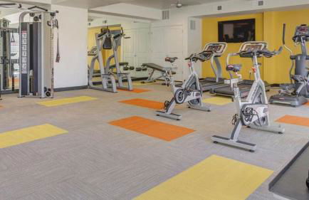 Landing Beautiful 1BD Pool Gym - Foto 23